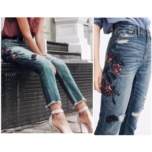 ABERCROMBIE & FITCH 90s Annie Girlfriend Floral Embroidered Jeans High Rise 26